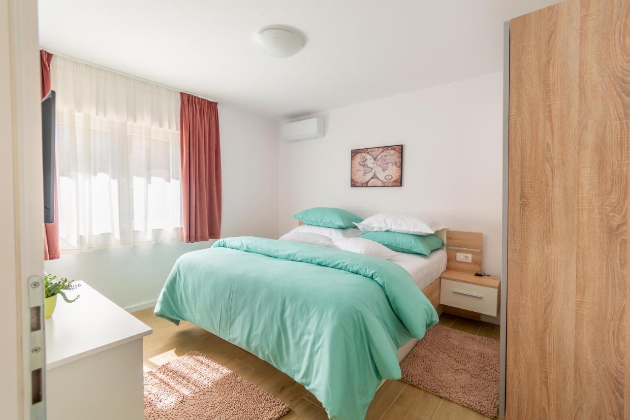 City Apartment 4 & 6 Makarska Luaran gambar